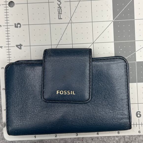 Fossil Madison Blue Dusk Leather 5.5" x 3.5" Multifunction Wallet - Picture 6 of 8